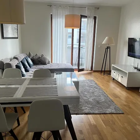 Apartment Na Osiedlu Platan *